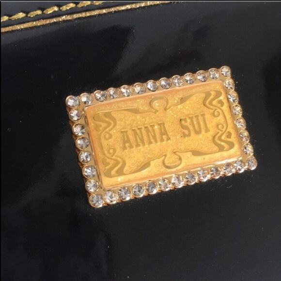 ANNA SUI Black Patent Leather Emblem Snap Interior Brown Tan Zip Wallet Clutch - Picture 5 of 8
